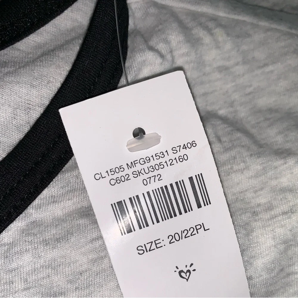 NEW! W/Tags Long Sleeve Cat Girls Top 20/22PL